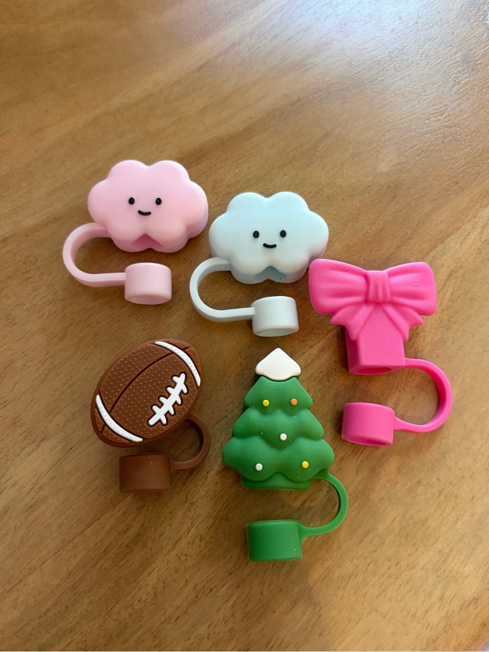 Assorted Silicone Straw Toppers— Pink, White, Brown, Green